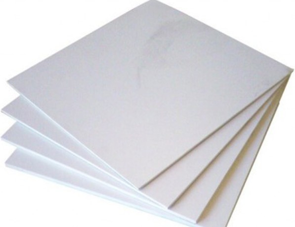Фторопластовая пластина белая Ф-4 4х250х250 мм ТУ 6-05-810-88 фото