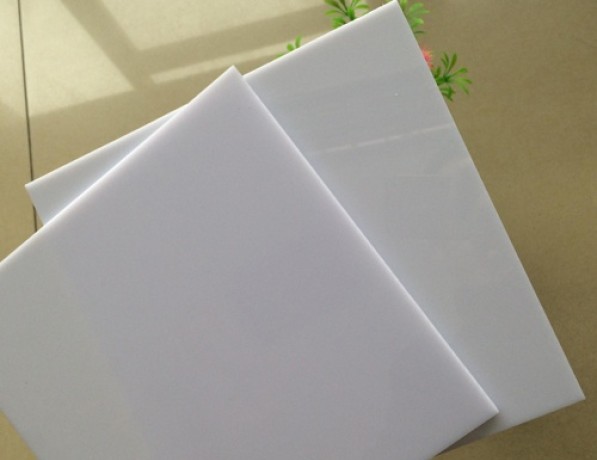 Полистирол лист белый 4х2000х3000 мм ГОСТ 20282-86 фото