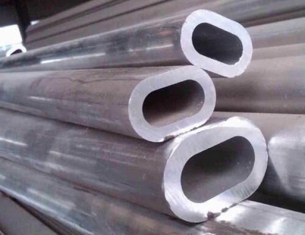 Труба алюминиевая овальная гладкая АД35Т1 29х20 мм фото