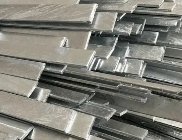 Полоса ванадиевая прессованная ВВ-8 0,65х380 мм ТУ 48-4-336-75 фото